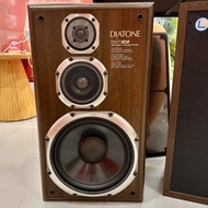 [已停產] DIATONE DS-77HR 三菱經典喇叭 + Sound Mechanics 喇叭架 (啡木色)