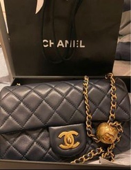 Chanel 金球