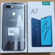 Oppo A7 4/64GB Gold Second