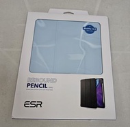 ESR iPad Pro 12.9 case連保護貼合五六代，淺藍色，全新未開，有筆糟可放Apple pencil