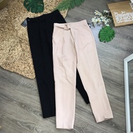 Square tag trousers deviation