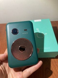 Cute green power bank 自帶線充電寶