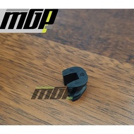 ROLLER HOUSING CLIP BEAT SCOOPY SPACY VARIO 110 ESP 22011-GCC-770(R)