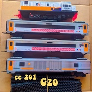 mainan kereta api indonesia,miniatur kereta api,cc 201,gerbong G20