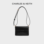 CHARLES and KEITH SL2-20271321 กระเป๋าสะพายไหล่ข้างหนึ่งหนังวัวกระเป๋าสี่เหลี่ยมขนาดเล็กสำหรับผู้หญิง
