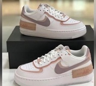 全新 Nike sneakers男女情侶款悠閒鞋波鞋運動鞋休閒鞋鞋子sport shoes sportty wearing出街返工返學輕便舒服鞋生日禮物送禮節日禮物birthday gifts 輕跑鞋