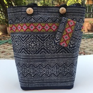 สวยเวอร์วัง กระเป๋าสะพายไหล่ ลายไทย ผ้าย้อมคราม ผ้าฝ้ายพิมพ์ลาย Handbag handmade กระเป๋าผู้หญิงเหนือ