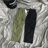 AND WANDER OVERSIZED CARGO PANTS 宽松户外工装机能尼龙速干长裤