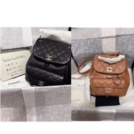 Chanel backpack Duma /24p/牛皮/黑色 焦糖色 /brand new