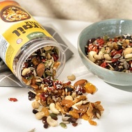 Trail Mix Dried Fruit Mix Nut and Berries Almond Nuts Walnuts Dried Fruit Datekismis