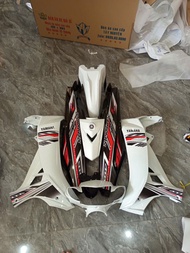 Dàn áo xe Sirius 50/110cc TrắngĐen - Nhựa ABS cao cấp Tặng Tem PVC 3 Lớp Y Mẫu