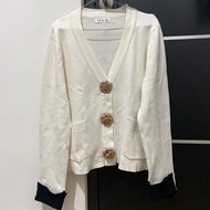 KUKAI Quincy White