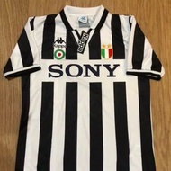 JUVENTUS HOME 1996 VINTAGE CLASSIC RETRO FOOTBALL JERSEY Retro Jersey Football Vintage Jersey