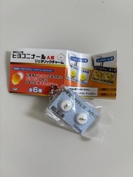 日版扭蛋 海獅 藥丸吊飾