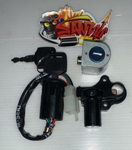 สวิทช์กุญแจ C700/900 นันทิดา ชุดใหญ่ เทียม