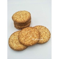 Hup Seng Biscuit Sesama 3.3Kg Tin ( Ready Stock )