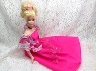 #珍藏1966Barbie芭比娃娃，附上粉紅色高跟鞋，年代久遠無盒裝，恕不退換哦！
