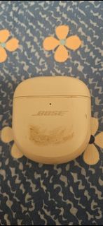 Bose Quietcomfort ultra earbuds 充電盒，only case,
