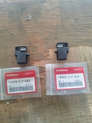 Plastik Clip Klip Kancing Pengait Kait Pegangan Sunroof Sun Roof Sliding Slider Atap Panoramic Atas