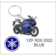 yamaha yzf r25 r-25 2022  blue keychain 2d