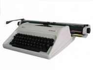 MESIN TIK MANUAL TYPEWRITER OLYMPIA SM 18 18 INC