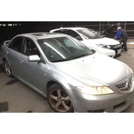 【Anna車庫】MAZDA  MAZDA5 20054亮眼銀2.3  豪華大器的外觀，好開省油，整體給人平穩俐落感，給予乘客寬闊的乘坐空間