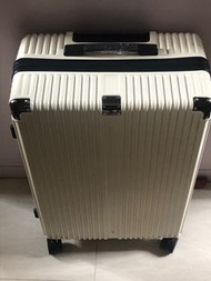 26吋白色行李箱 全新優質行李箱 旅行行李箱🧳