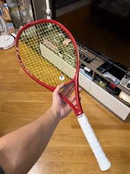 Yonex VCORE 100 2026 grip 2 with Yonex Pro Tour strings 50lbs