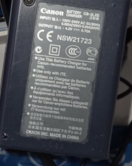 Canon CB-2LXE 電池充電器