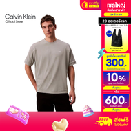 CALVIN KLEIN เสื้อยืดคอกลมแขนสั้นผู้ชาย Cooling Pique Jersey T-Shirt ทรง Relaxed รุ่น 4RC242G RO2-สี