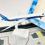 Boeing 787 Dreamliner (B787-8) High Quality Metal Model with Die-cast Wheels 1:400 Scale