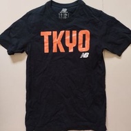 原價$1800 美國 New Balance x TOKYO 東京奧運 棉 S号 t恤 punk 裡原宿 9060 990 327 xc72 JFG
