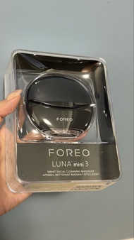 FOREO LUNA mini 3 Smart Facial Cleansing Massager Midnight