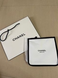 全新Chanel beaute 化妝袋(vip禮物) 連紙袋x1