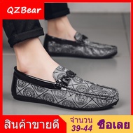 【QZbear】Printed แบนผ้าใบรองเท้าผู้ชาย 2020 ใหม่อังกฤษแฟชั่นสบายๆรองเท้าผู้ชายขี้เกียจรองเท้า Loafers