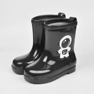 Metis 巧貝淘太空人黑色白色易清洗耐臟防滑大碼兒童雨鞋四季通用靴