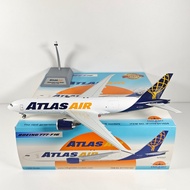 Inflight IF777F5Y1024 1: 200 Atlas Airlines B777-200LRF N703GT