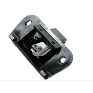 BMW E23 E30 E34 Z3 M3 M5 3 5 SERIES GLOVE BOX UPPER LOCK CATCH