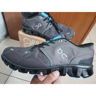 Running shoes size 42/41