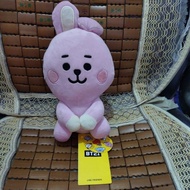 Cooky BT21 sitting doll originalTAG