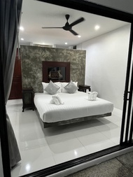 Villa  m² dengan 1 kamar tidur dan 3 kamar mandi pribadi di Pantai Choengmon (Villa Sawadee )