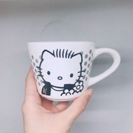 Hello Kitty x 85度C 派對分享咖啡杯組-情人節丹尼爾（隱藏款）