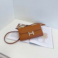 Hermes  constance to go