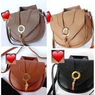 Sling Bag Wanita Iruka Sling Bag/