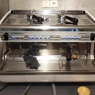 mesin kopi Simonelli Appia2V WHITE