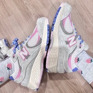 Pre-Order New Balance 2002R Shoes Style, Unisex Casual Shoes.