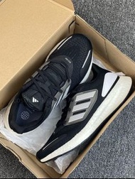 adidas PureBoost 22 Heat.RDY 黑白男鞋