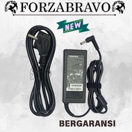 Original Toshiba Satellite E105-S1602 E105-S1802 R830-S8332 R705-P35 19V- 3.42A Charger Adapter