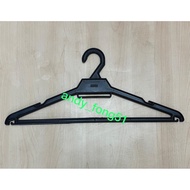Plastic Hanger 72 pcs 8888DC / Clothes Hanger 8888DC / Dobi Hanger / 8888DC