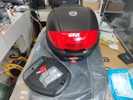 義大利 GIVI E300 公司貨 機車後箱+後靠背 後行李箱  後箱 漢堡箱 E300 N2